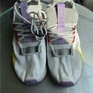 On cloud Running White and Gray Shoes with Red and Purple Highlights